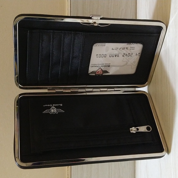 The Nightmare Before Christmas Jack & Sally Greyscale Hinged Wallet - Picture 4 of 5